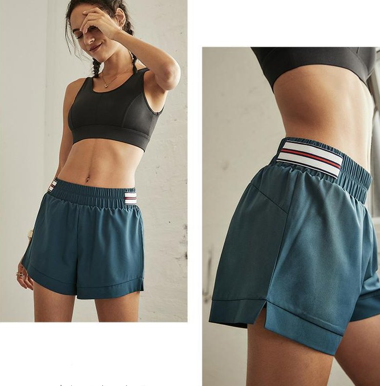 Pantaloncini Larghi da Yoga da Donna: Eleganza e Libertà in Ogni Movimento! - GYM Ratting